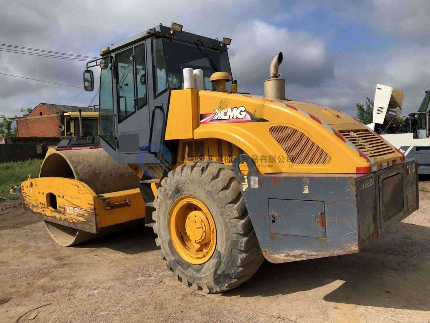 Rolo compactador usado XCMG 26 toneladas