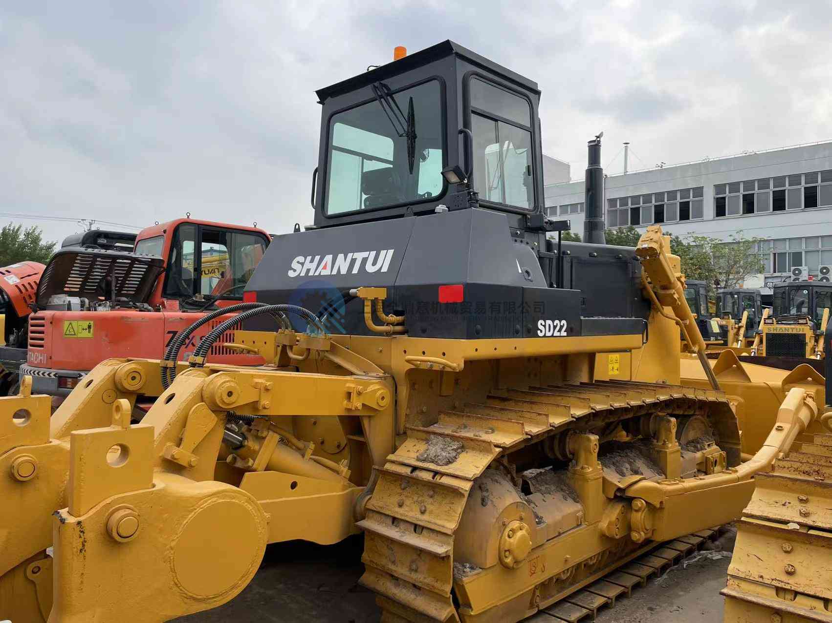 Shantui SD22 bulldozer