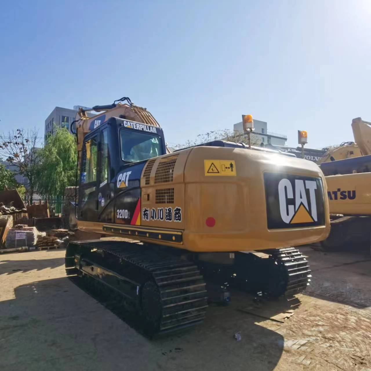 CAT 320D excavator