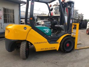 Komatsu 3 ton forklift - Photo3