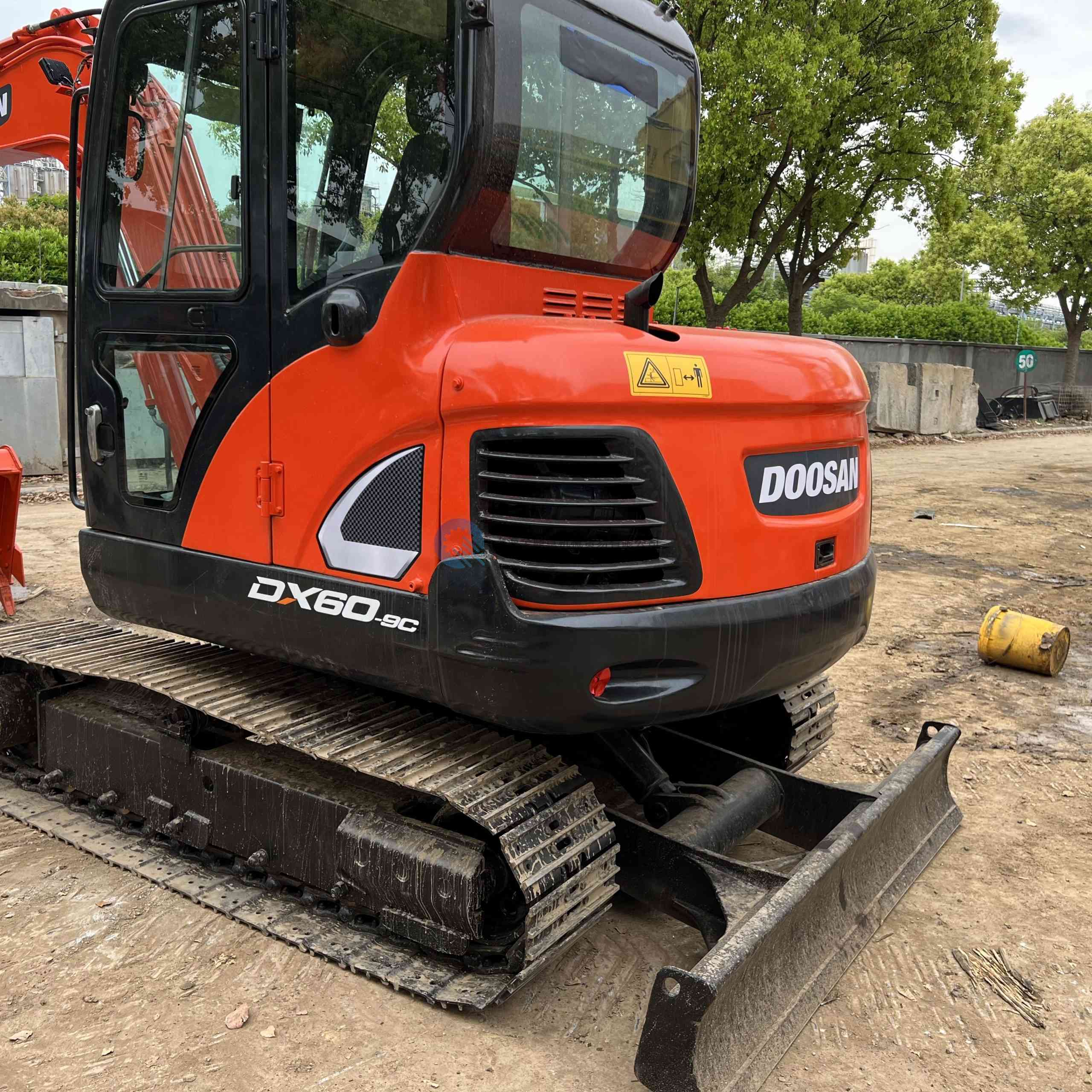 USED Doosan DX60-9C excavator FOR SELL