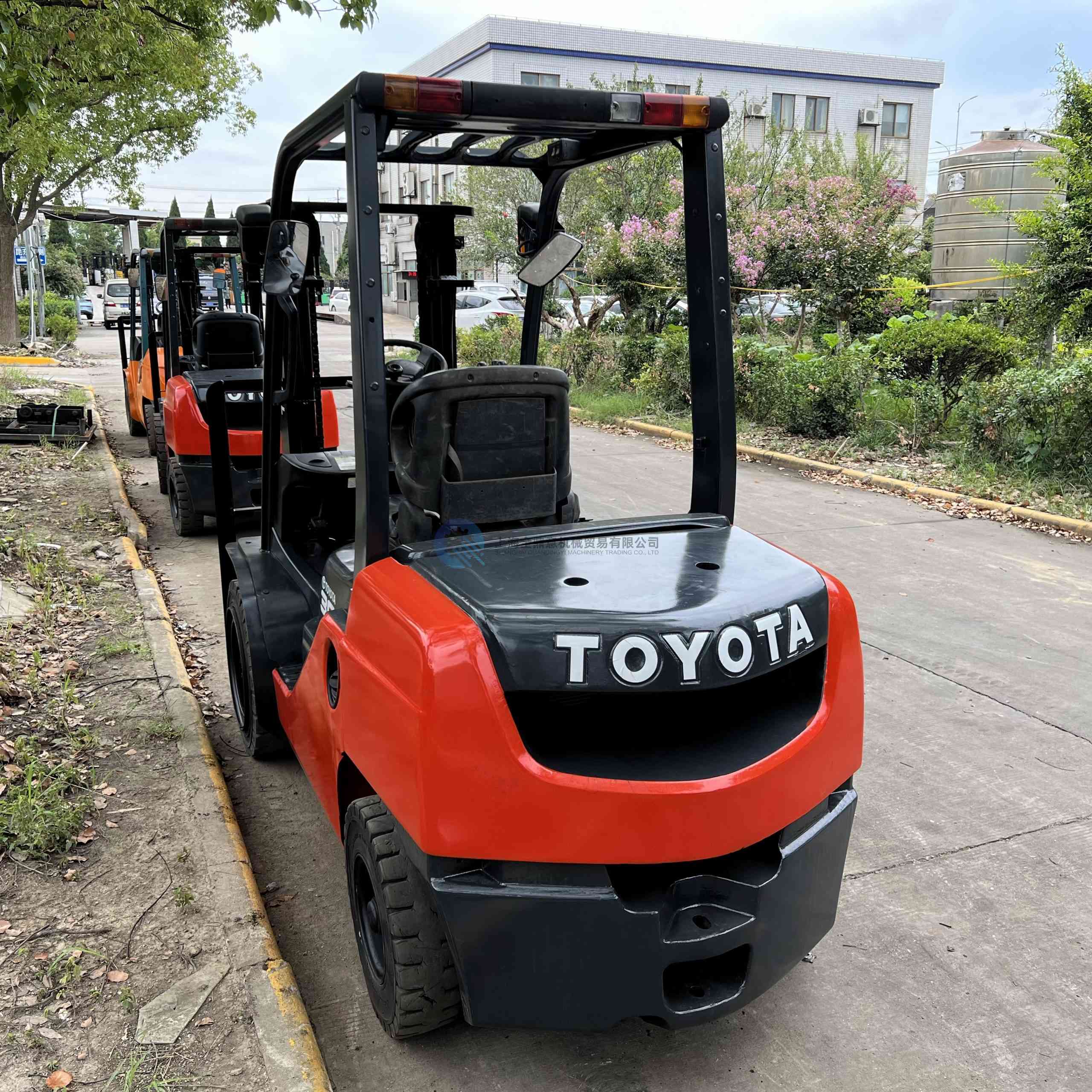 USED Toyota FDN30 forklift FOR SELL