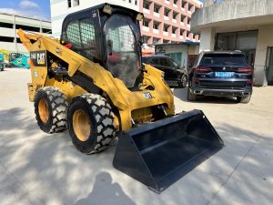 Used CAT 246D Skid Steer Loader - Photo1