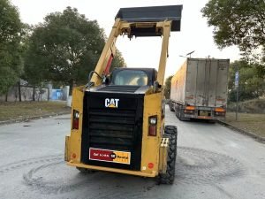 Used CAT 246D Skid Steer Loader - Photo7