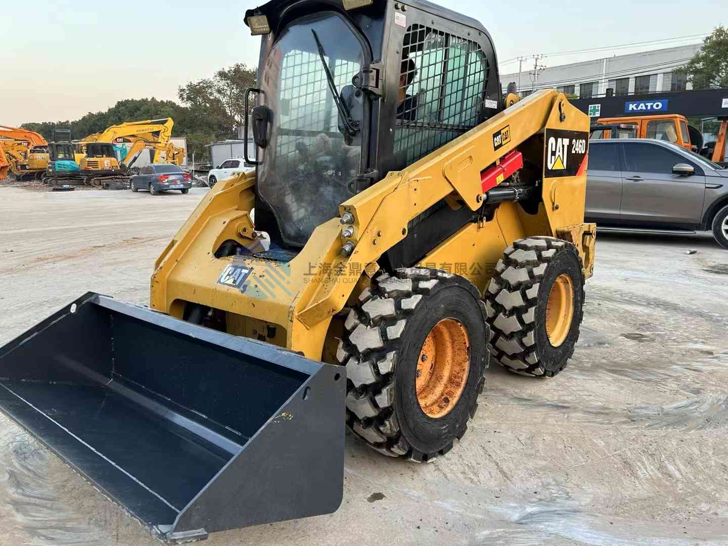 Minicargadora CAT 246D usada