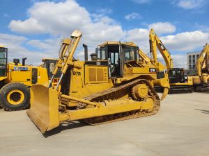 Used CAT D7G bulldozer for sell - Photo7