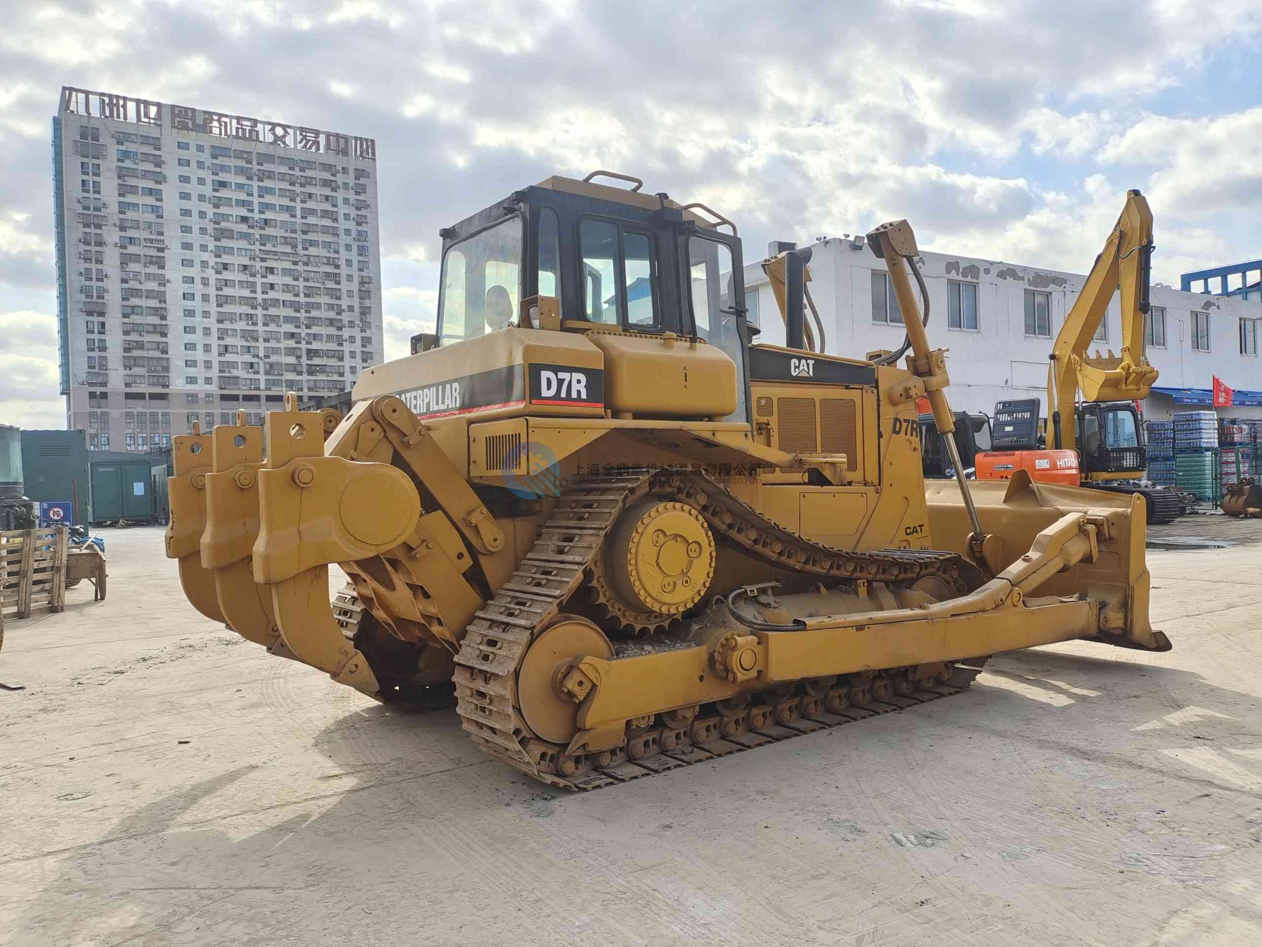 Б/у бульдозер CAT D7G на продажу