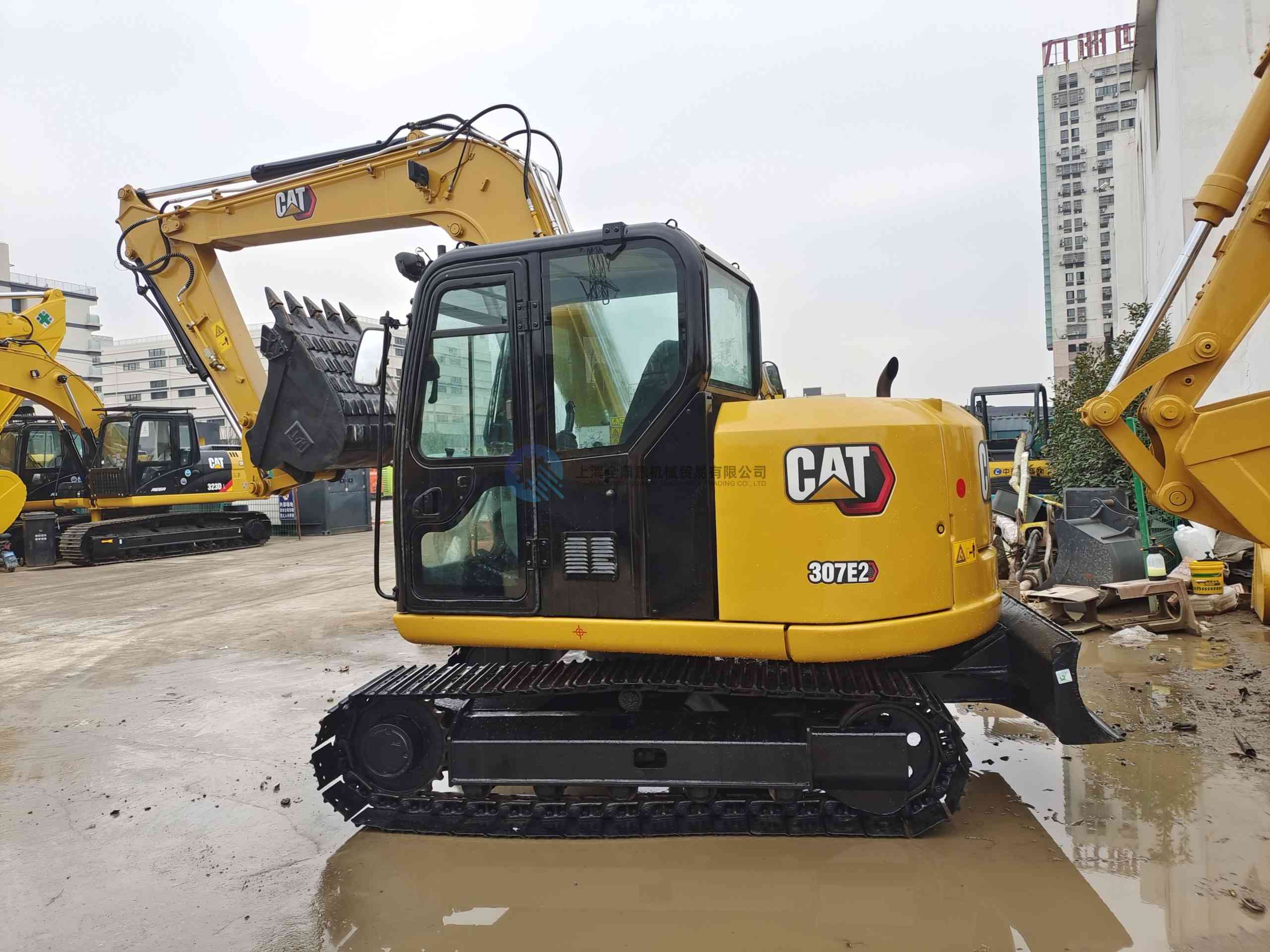 Used CAT 307E2 excavator