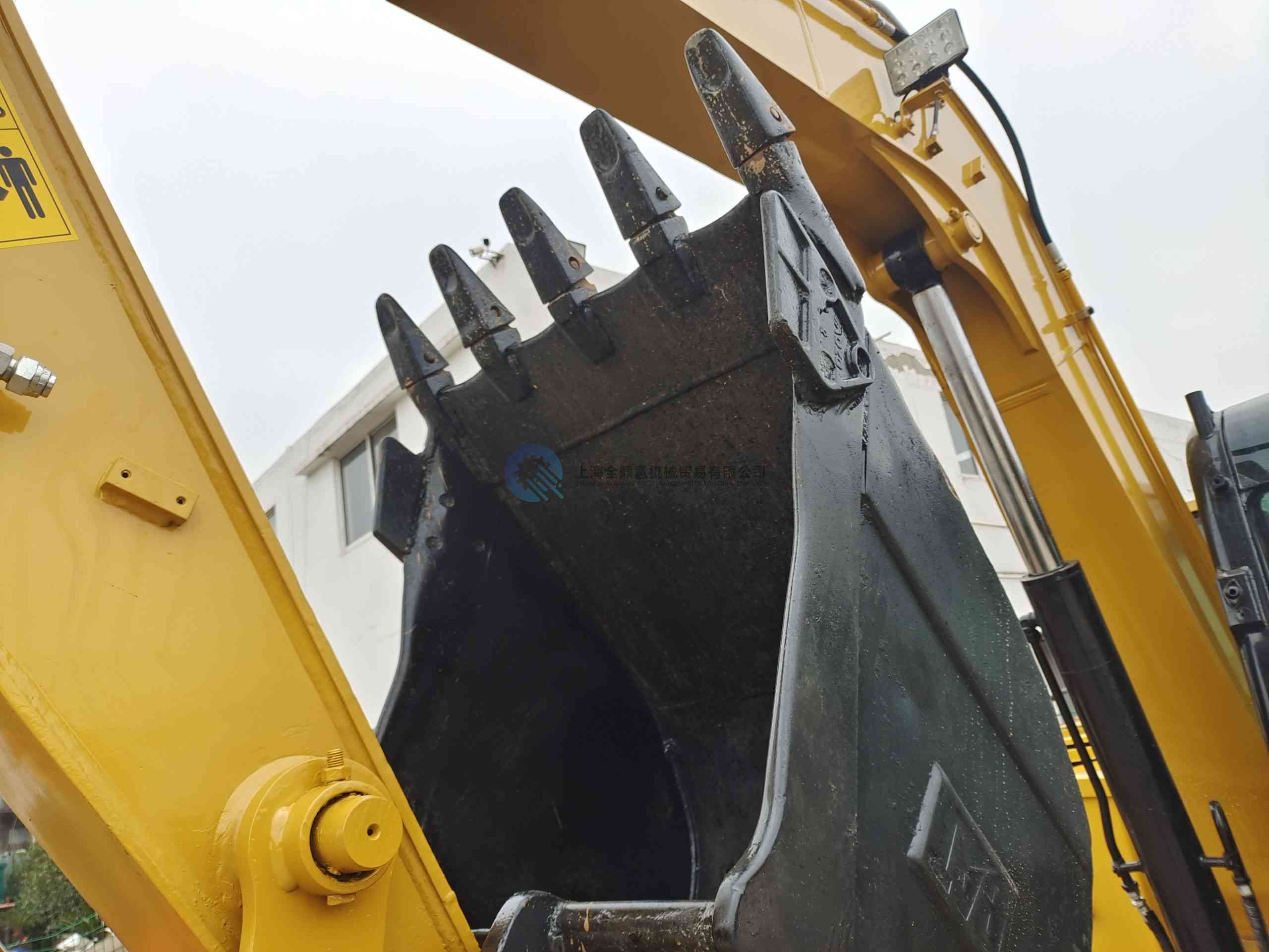 Used CAT 307E2 excavator