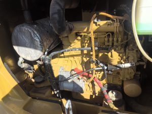 Used CAT 305.5E2 excavator with thumbnail - Photo8