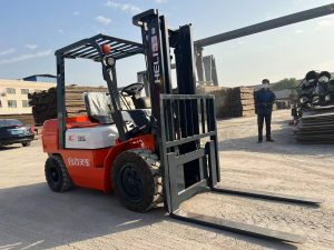 USED  Heli K3.5 ton forklift FOR SELL - Photo1