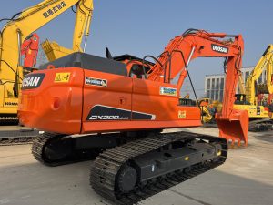 USED  Doosan DX300LC-9C EXCAVATOR FOR SELL - Photo3