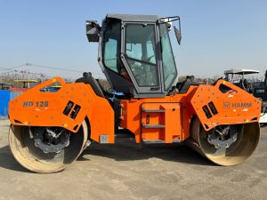 USED  Hummer HD128 tandem drum roller  FOR SELL - Photo1