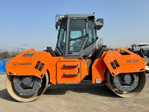 USED  Hummer HD128 tandem drum roller  FOR SELL - Photo4