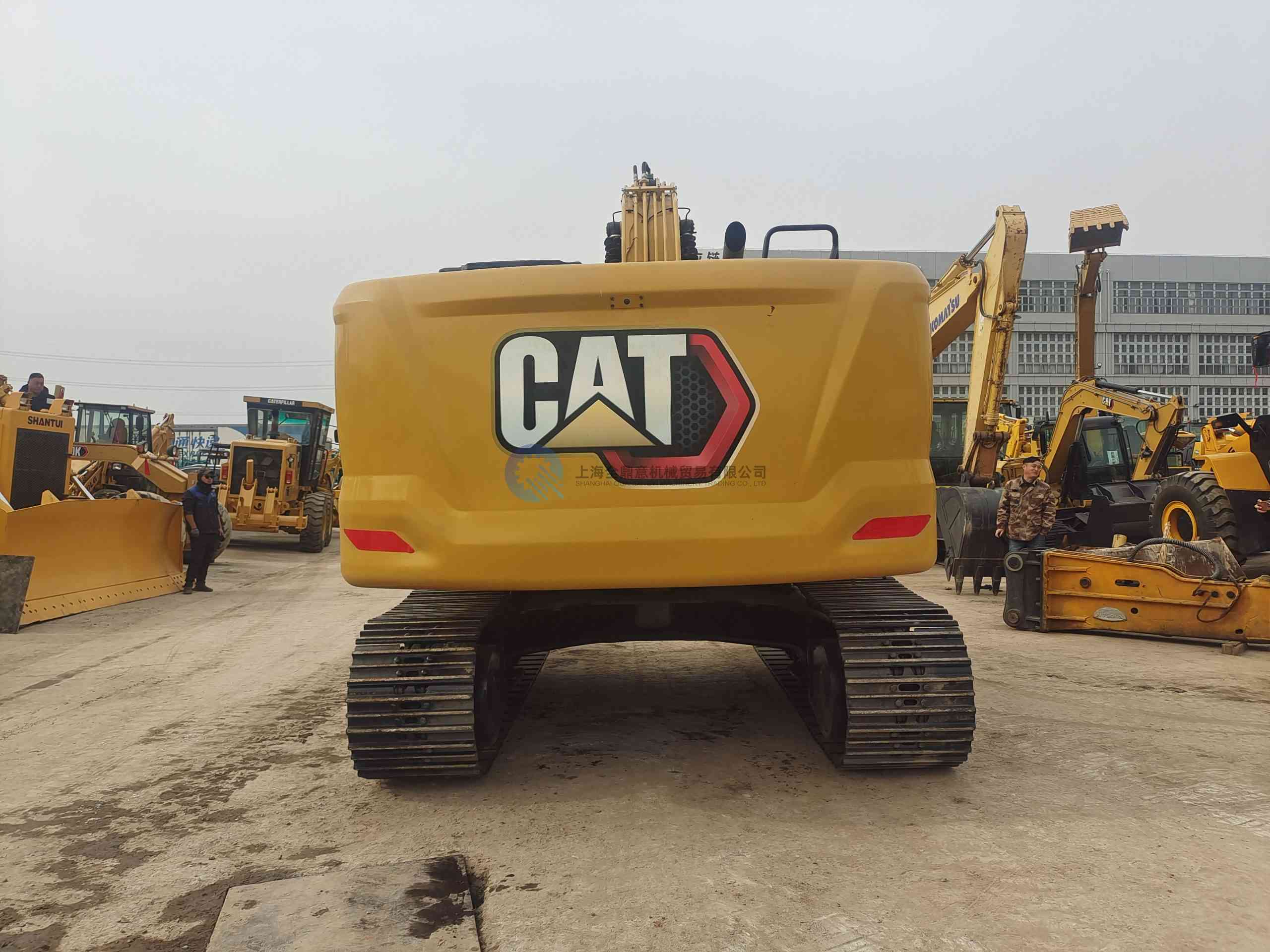 Used CAT 323 excavator