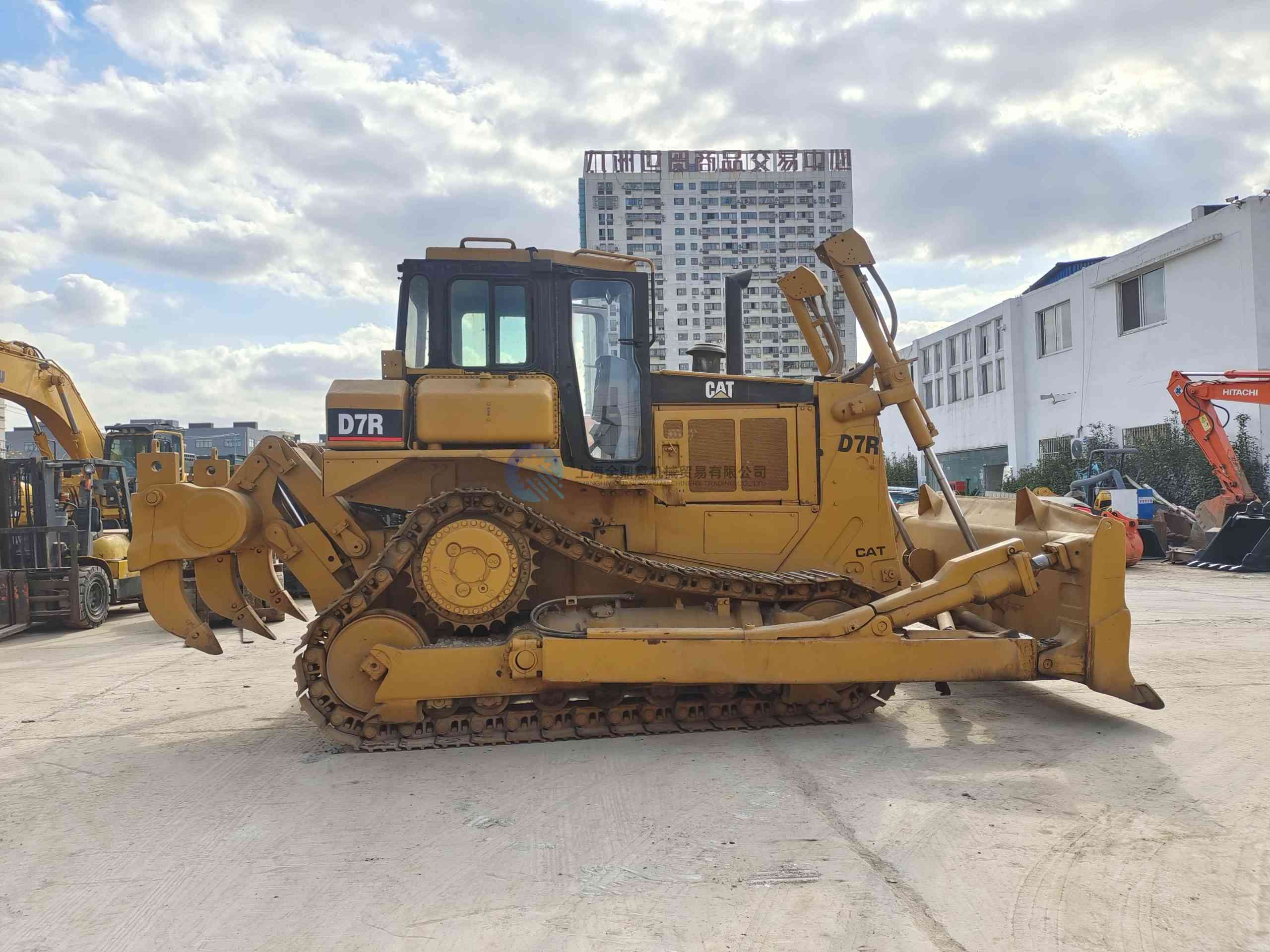 Used CAT D7R Bulldozer