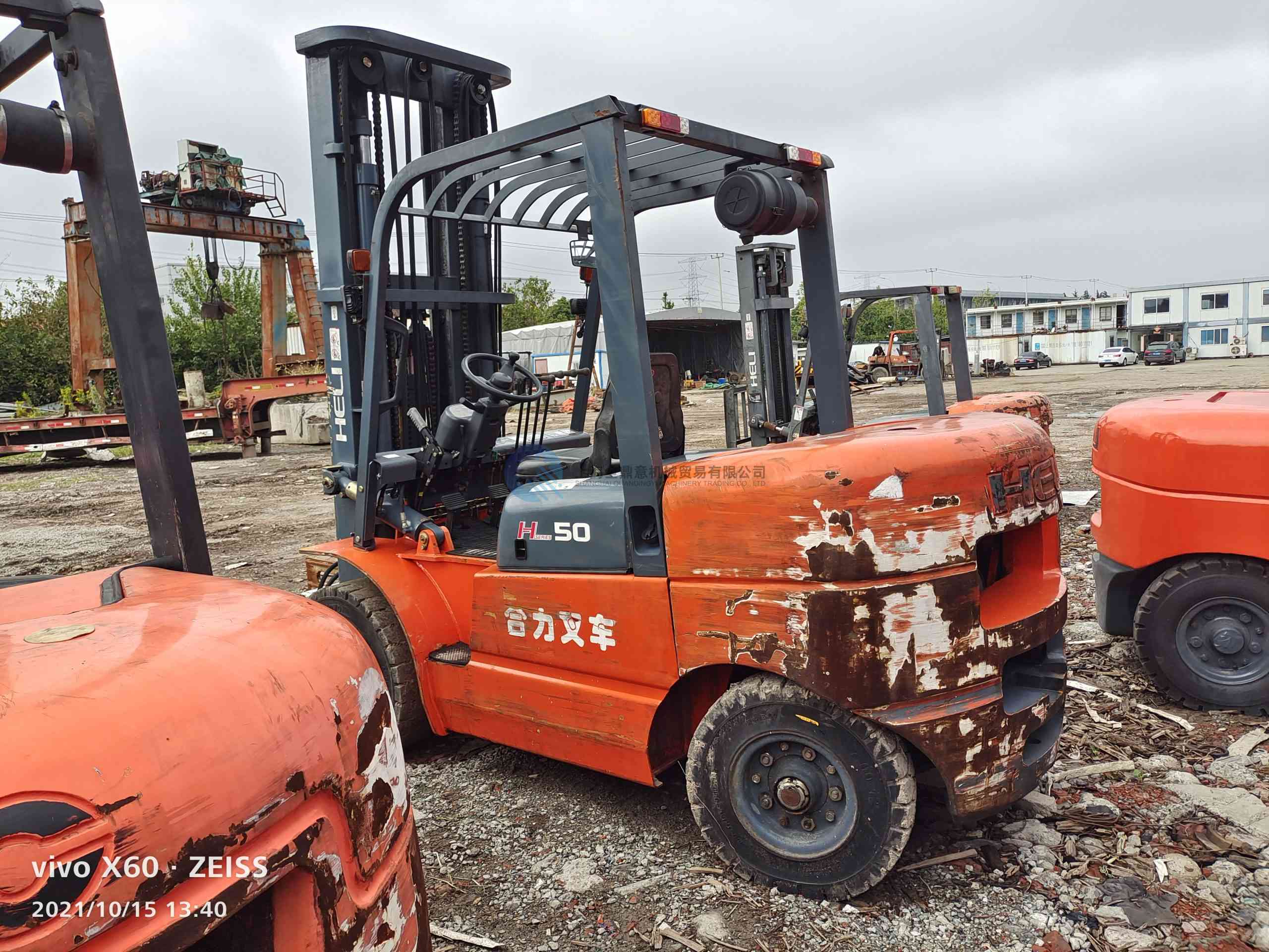 Used HELI 50 5 ton Diesel Forklift truck with 6m lift height