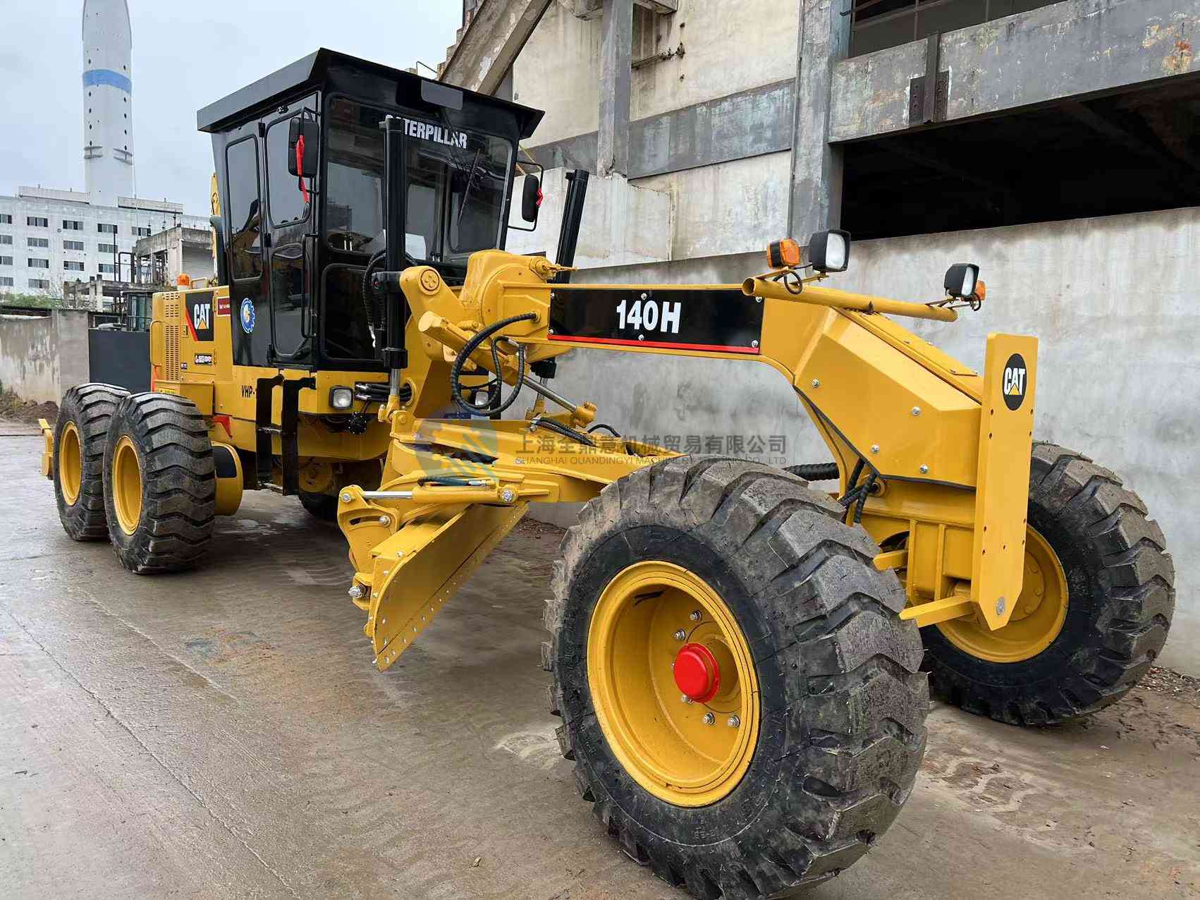 Motoniveladora CAT 140H usada