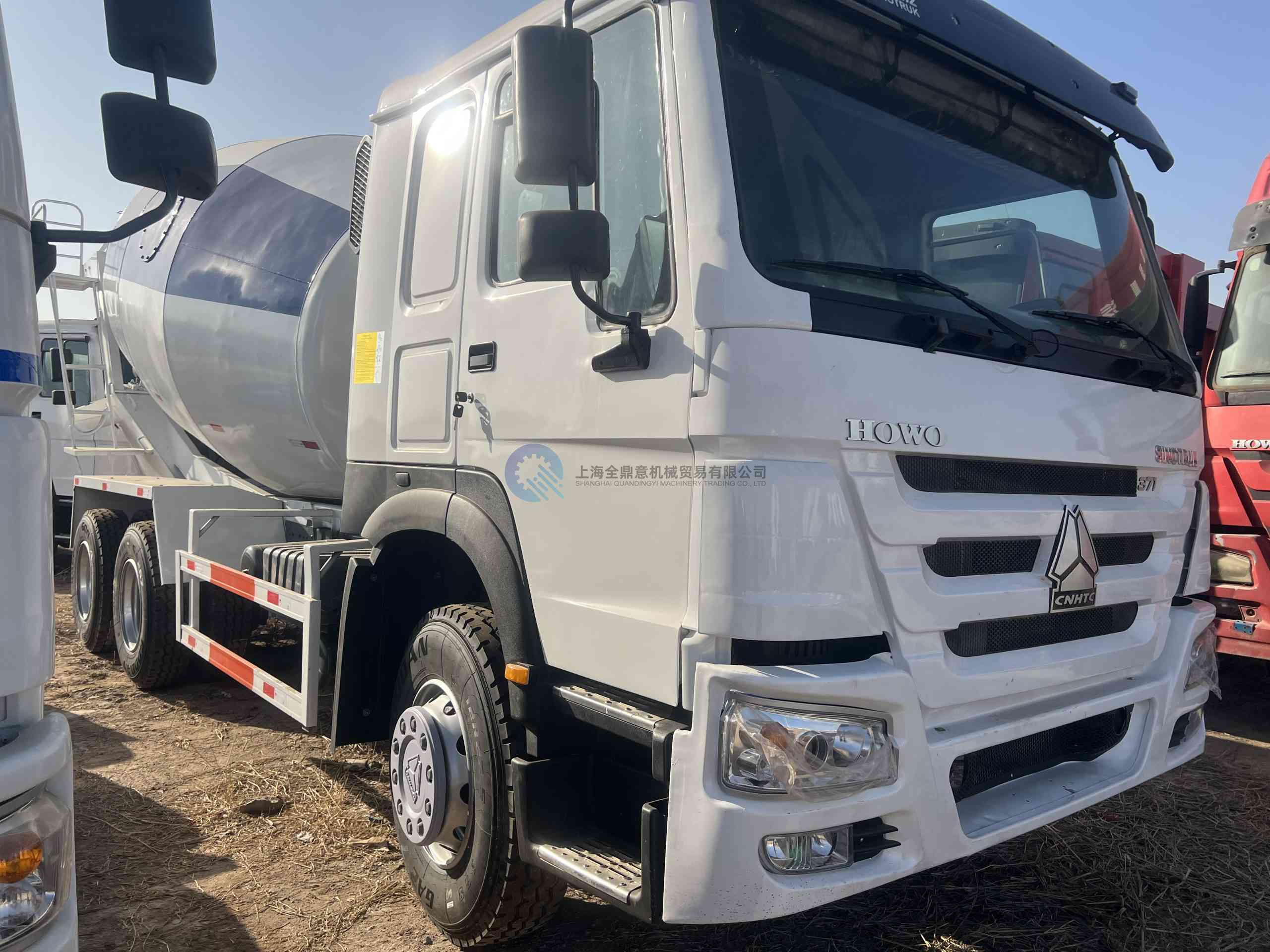 Sinotruk HOWO 371 Cement Mixer Truck