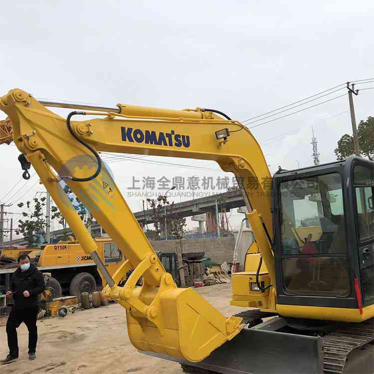 Used KOMATSU PC60-8 Excavator