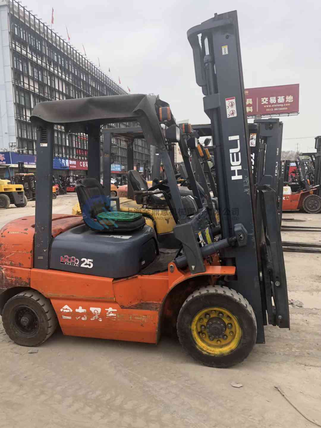 Used HELI H2000 Series 2.5ton Diesel Forklift