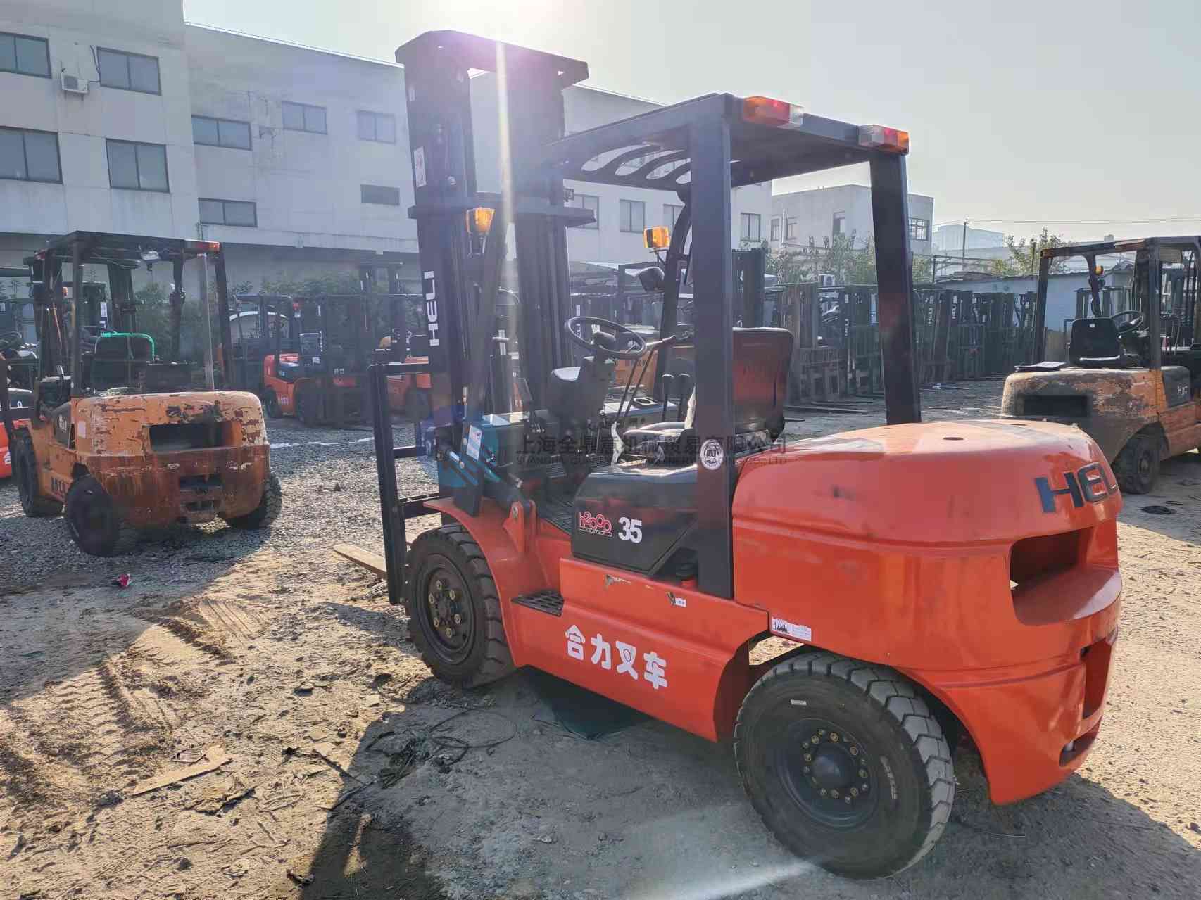 Used HELI H2000 Series 3.5ton rise 6m Diesel Forklift