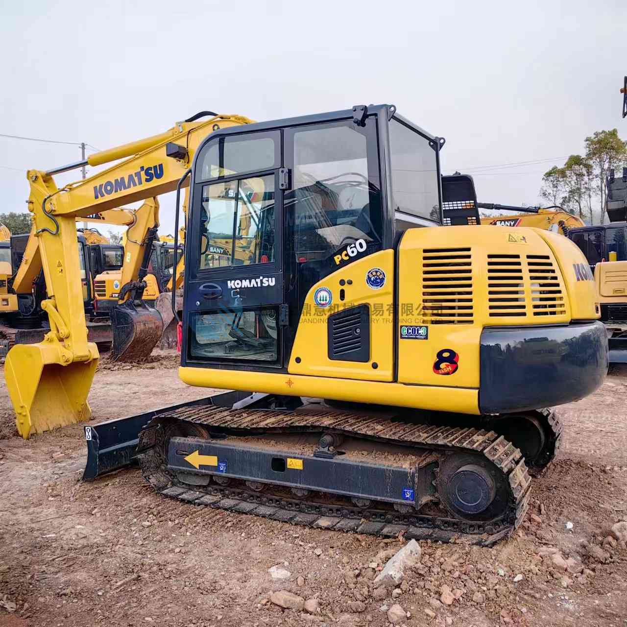 Used KOMATSU PC60-8 Excavator