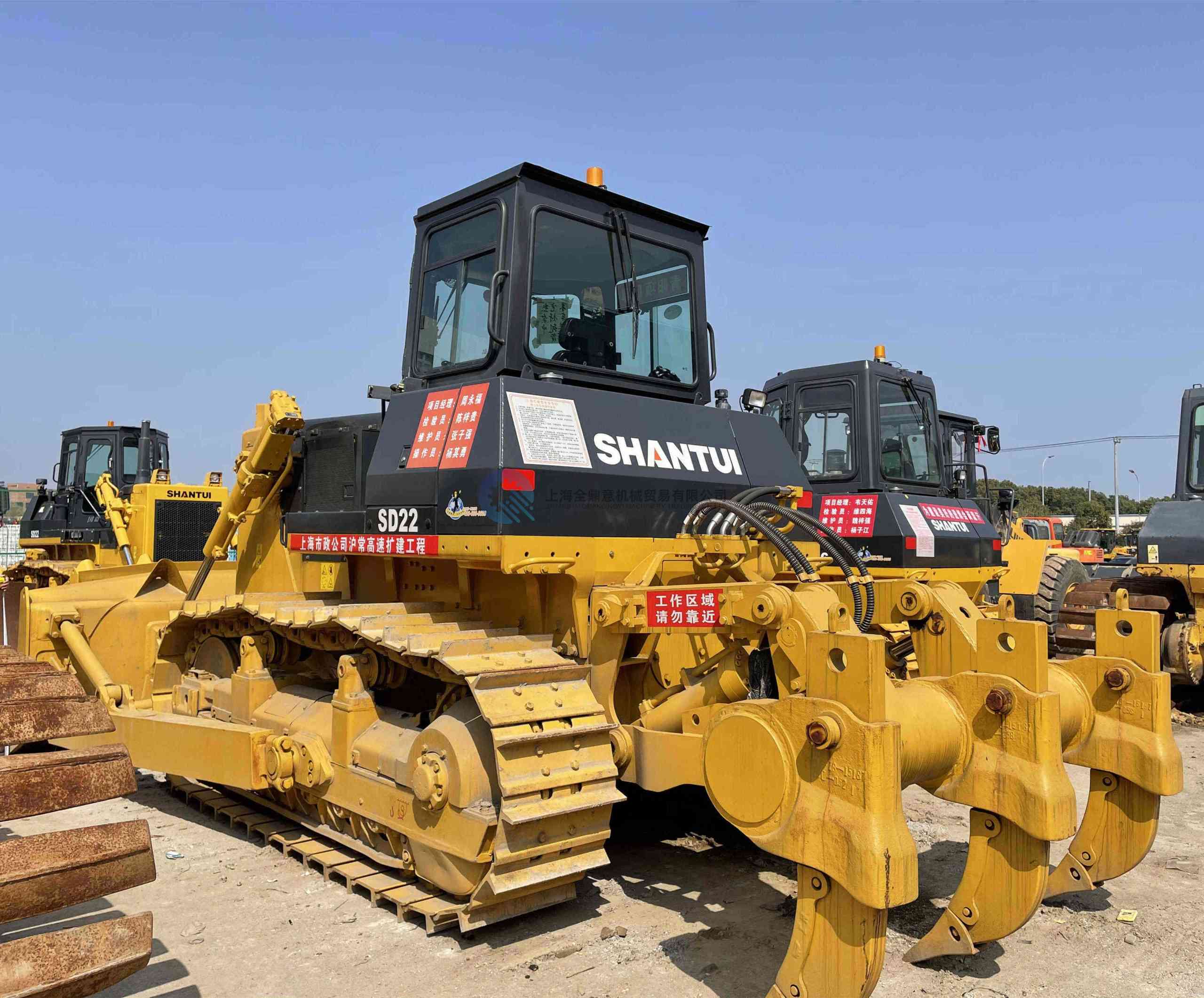 Used SHANTUI SD22 Bulldozer