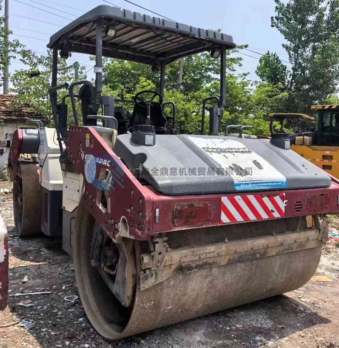 Used Dynapac CC6200 Double Drum Vibratory Road Roller